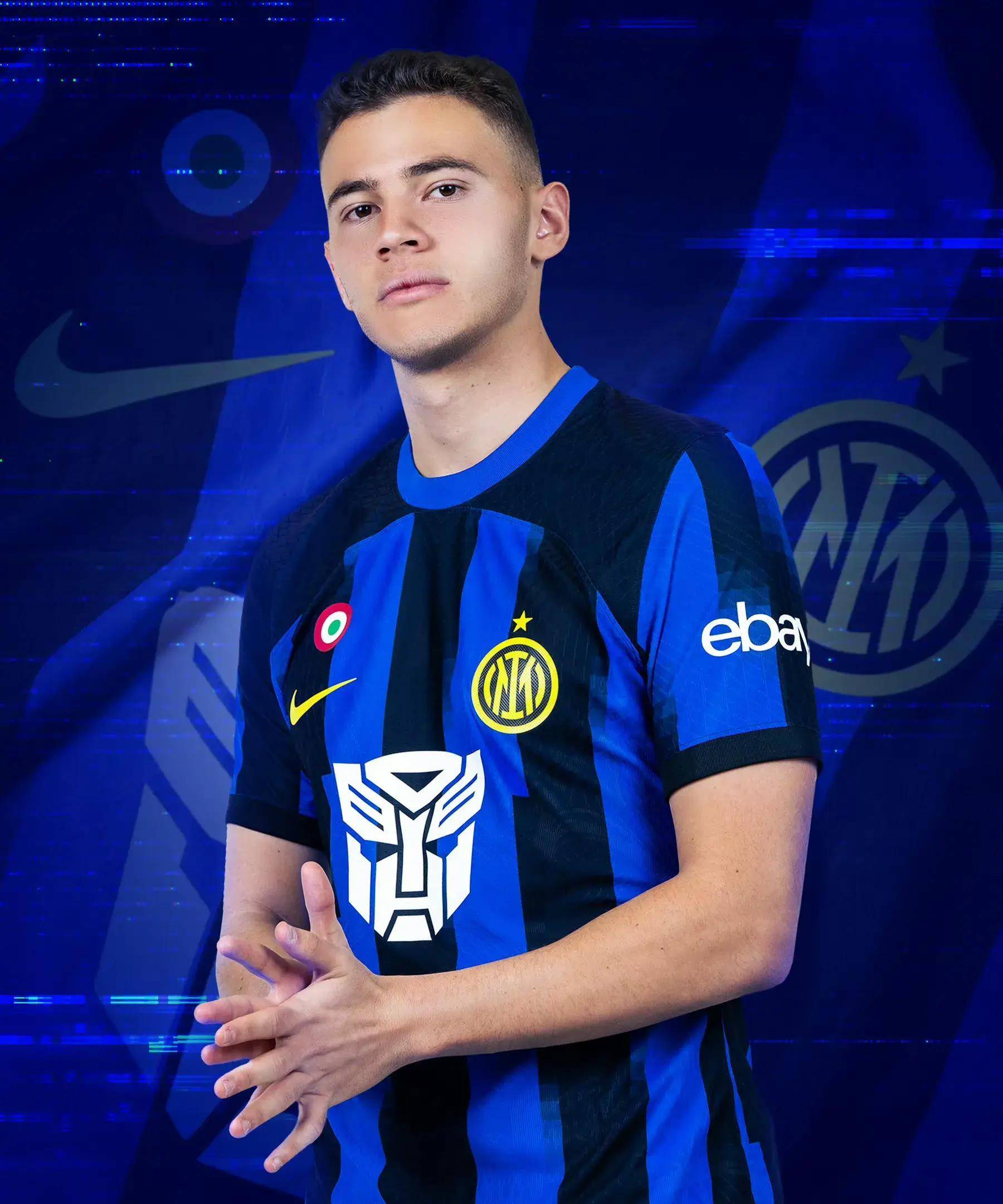 后排留有双 后排留有双