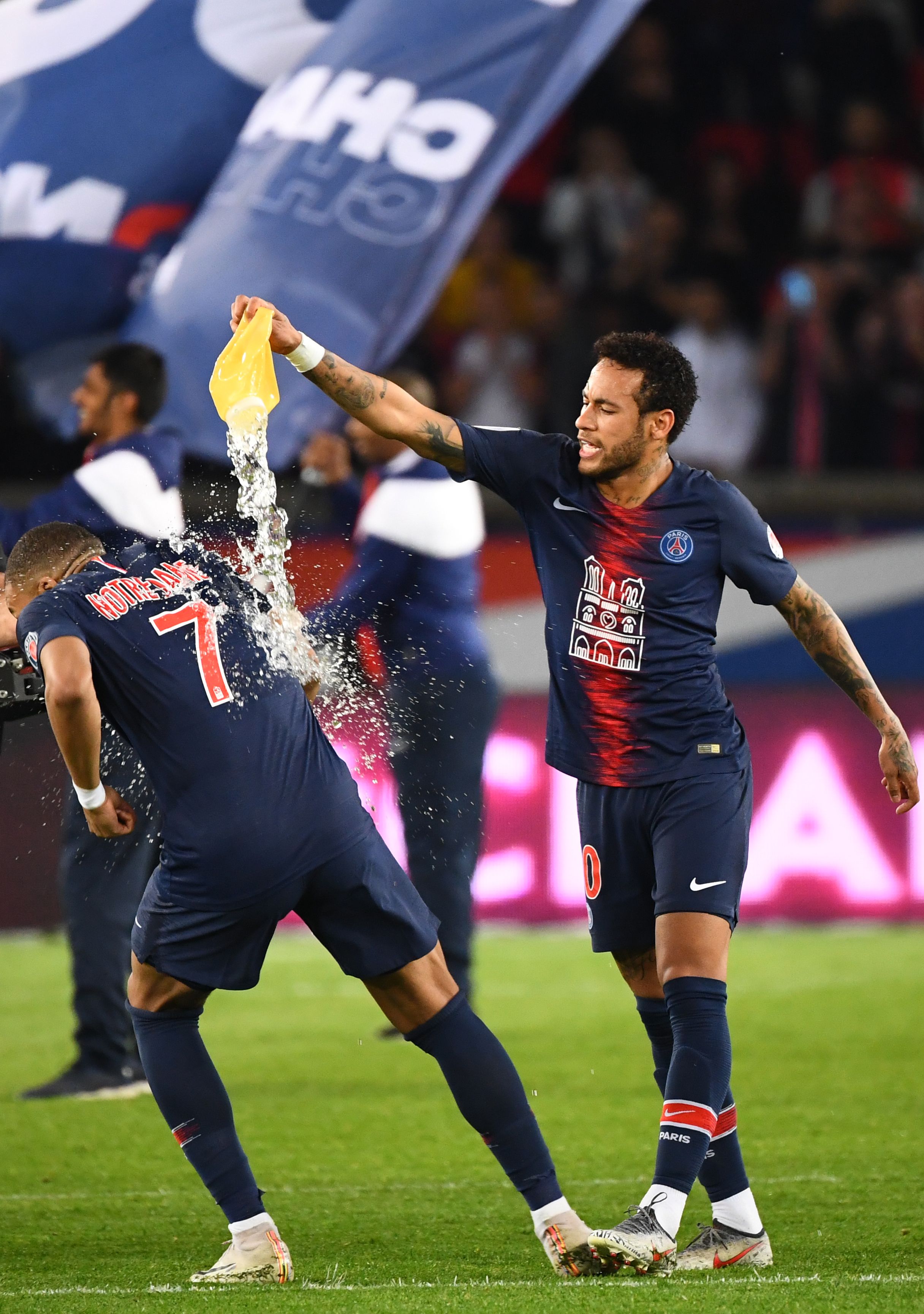 攻的失真 攻的失真