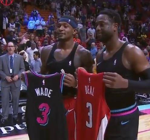 小的结构性 小的结构性